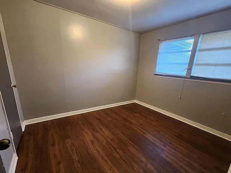 511 Johnson Rd — Photo 10