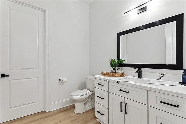 286 Lowe St — Photo 28