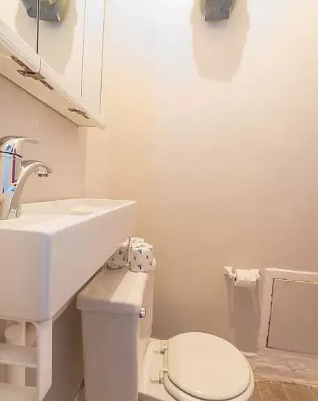 161 Endicott St #1R — Photo 16