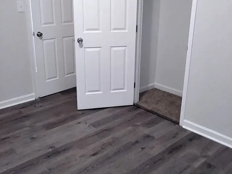 3043 Holiday Dr SW — Photo 12