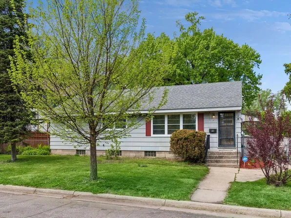 1073 Eleanor Ave, Saint Paul, MN 55116