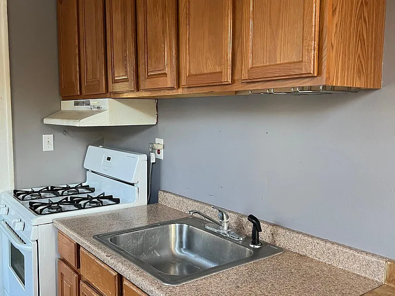 202 Linden Ln #3 — Photo 17