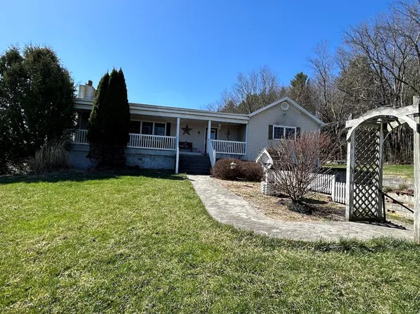 161 Allis Chalmer Rd, Rural Retreat, VA 24368