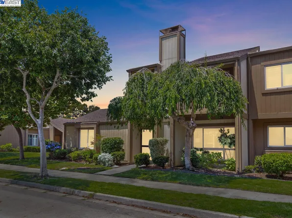 1110 Marianas Ln, Alameda, CA 94502