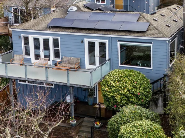 5320 47th Avenue SW, Seattle, WA 98136