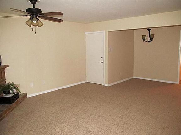 5th image of 533 W Lookout Dr APT 129