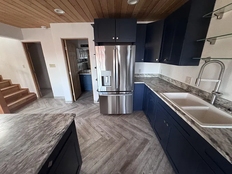 232 Valverde St — Photo 71