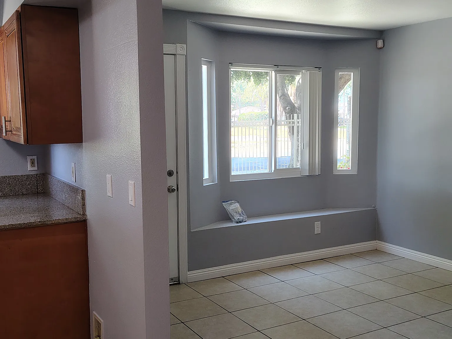 2 bed, 1101 sqft, $2,500 — Photo 4