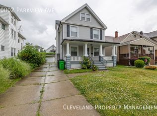 10002 Parkview Ave, Garfield Heights, OH 44125