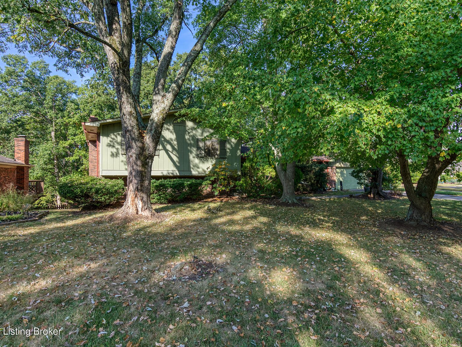 9008 Lakeridge Dr, Louisville, KY 40272 Zillow