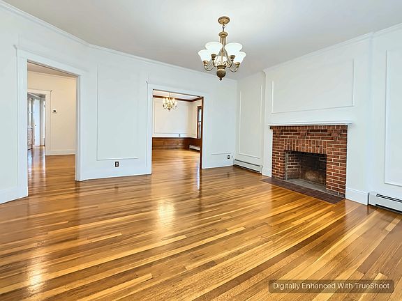 4th image of 251 Winchester St #2F