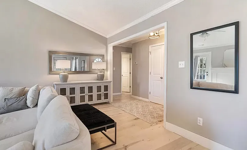 101 Caswell Ct