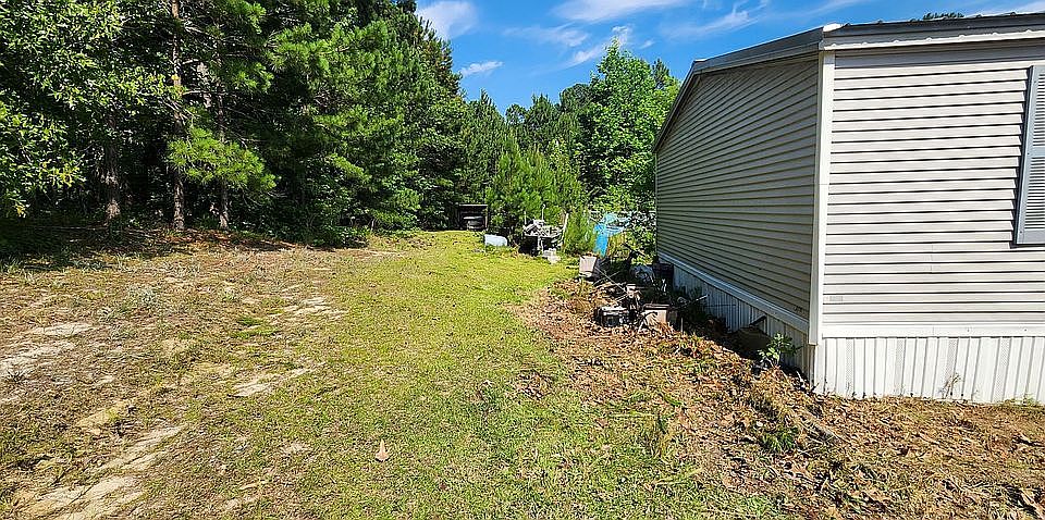 2nd image of 1186 Poole Rd