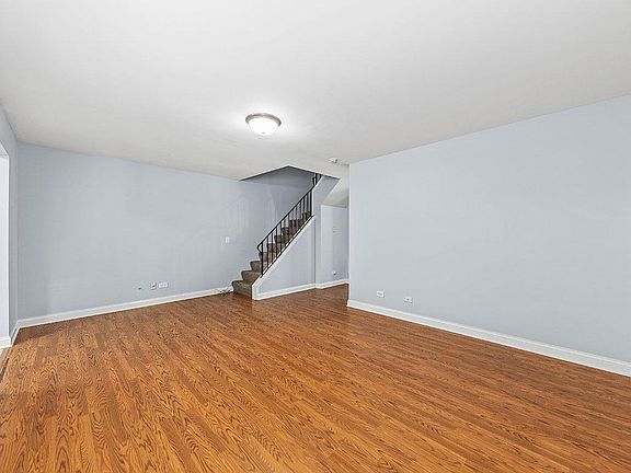 3rd image of 2830 Dorothy Dr