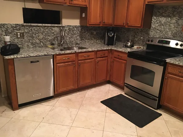 2901 Hillside Dr, Mesquite, TX 75149