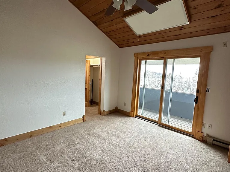 1119 Overlook Dr — Photo 4