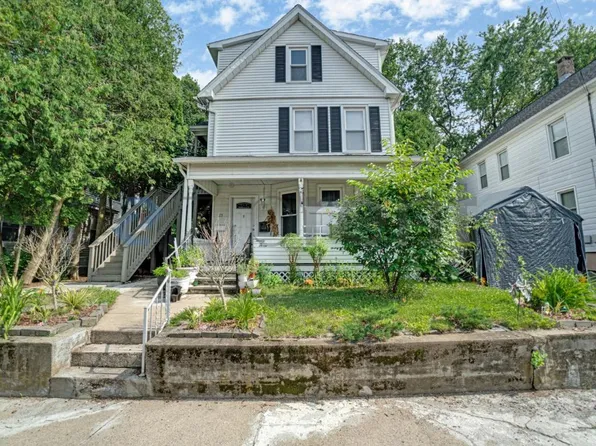 23 Rufus St #2, Ansonia, CT 06401