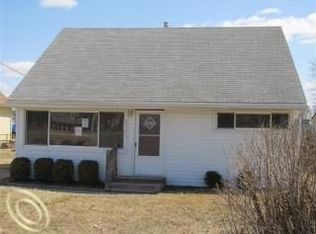 29291 S Gibraltar Rd, Gibraltar, MI 48173