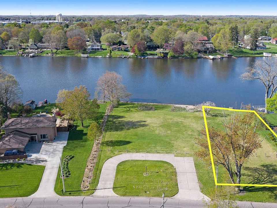 1st image of 2523 Greenleaf Blvd