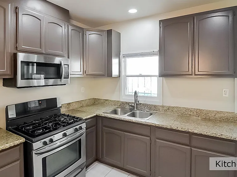 1234 W 37th Dr — Photo 3