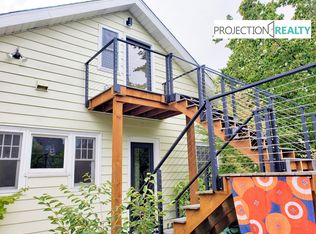 3265 E Burnside St #B, Portland, OR 97214