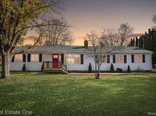 1529 S Sashabaw Rd, Ortonville, MI