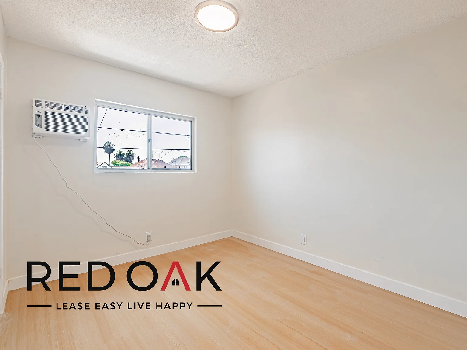 ~6 Weeks FREE~ Top Floor Corner Two Bedroom with Spacious Open Floor Plan and Included Parking ~ ... — Photo 4