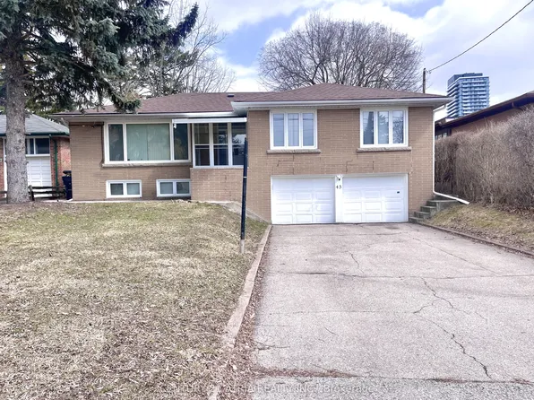 45 Ambrose Rd, Toronto, ON M2K 1S2