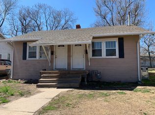 424 S 12th St #R, Salina, KS 67401
