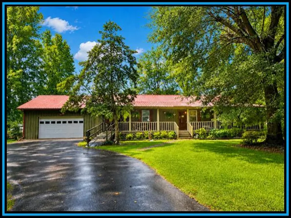 979 Snow Lake Dr, Ashland, MS 38603