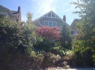 2822 Broadway E, Seattle, WA 98102
