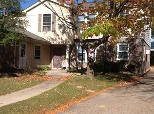 2614 Ardsley Cir, Madison, WI 53713