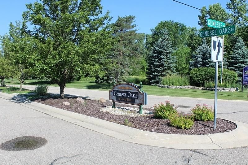 1st image of 4460 Daniel Dr