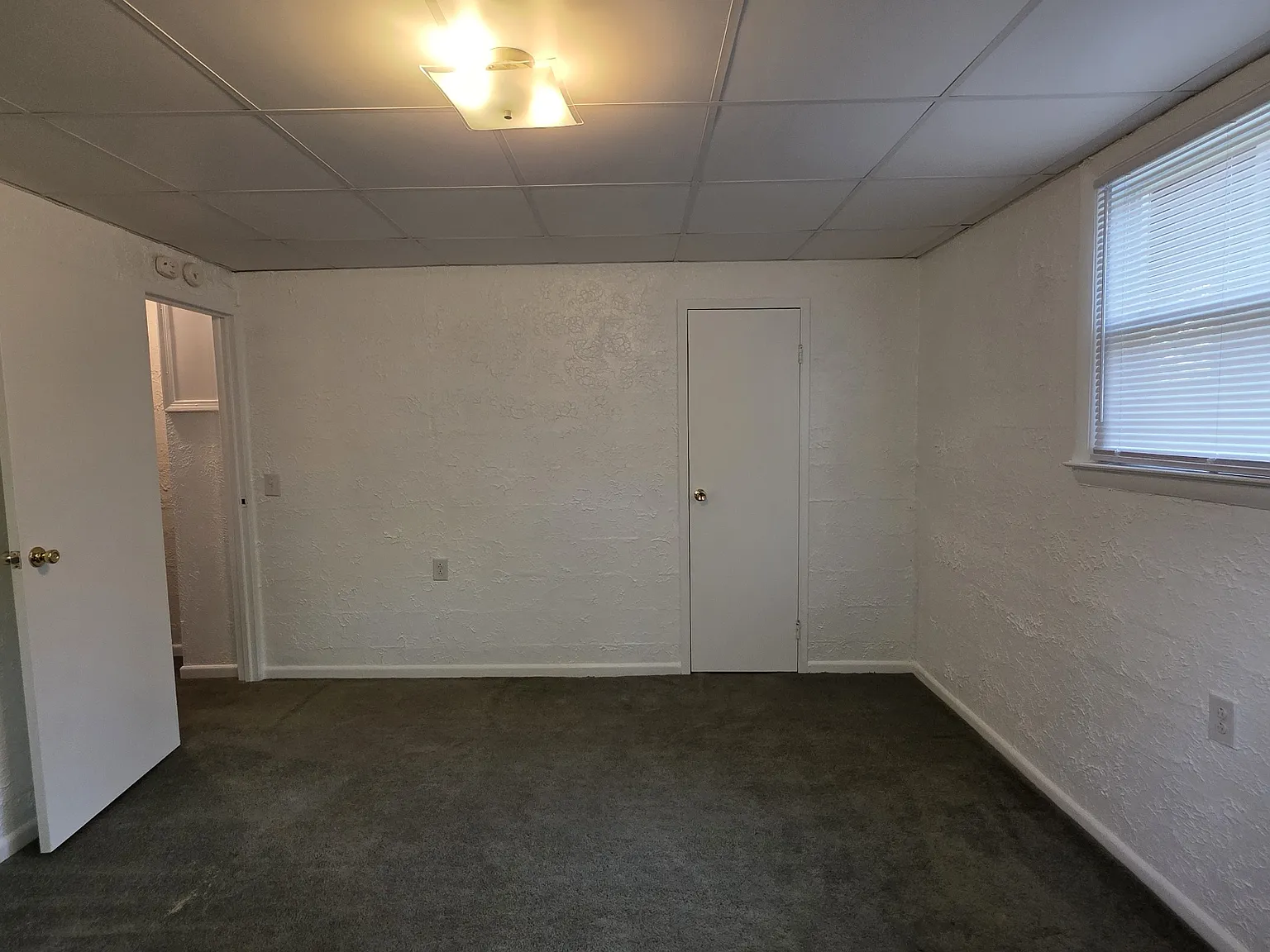 2 bed, 1.5 bath, 986 sqft, $1,150 — Photo 4