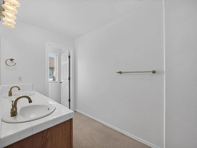 1140 W Walter Ave #54 — Photo 16