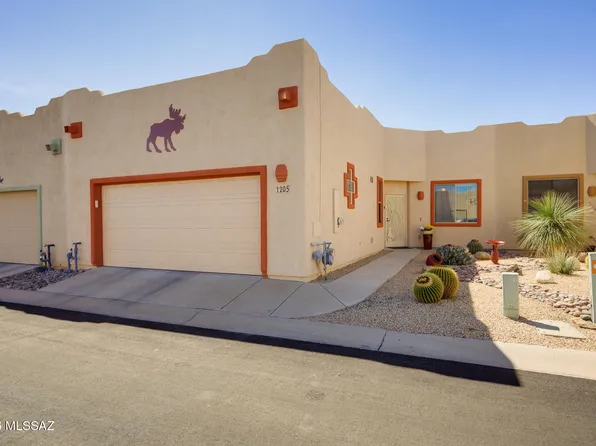 1205 N Chilson Ct, Green Valley, AZ 85614