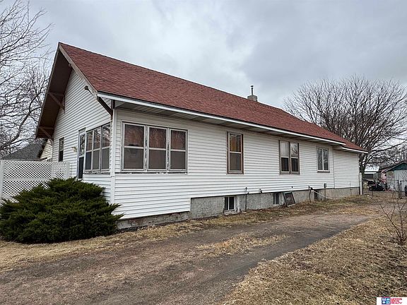 4th image of 304 Highway 30 Rd