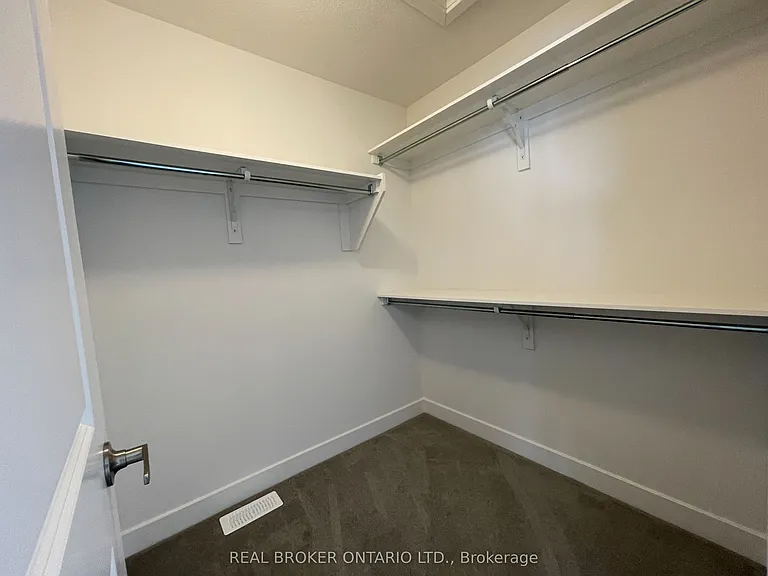 882 Solarium Ave — Photo 22