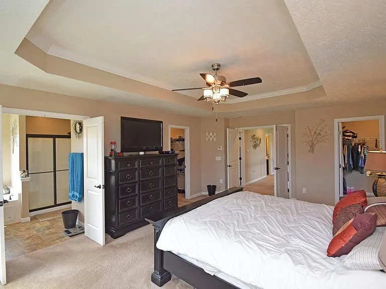 5015 Lakota Woods Dr — Photo 16