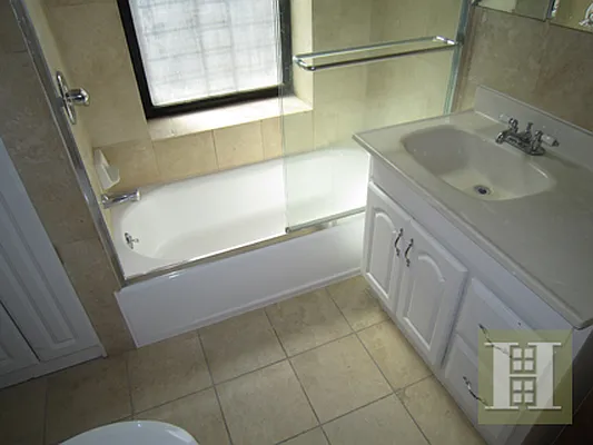 Rented by Halstead Real Estate | media 21