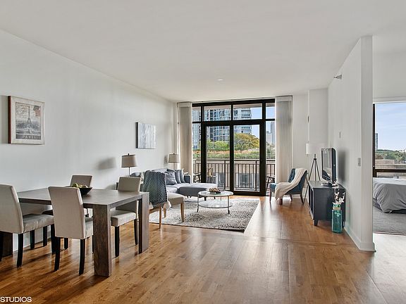 5th image of 233 E 13th St APT 603