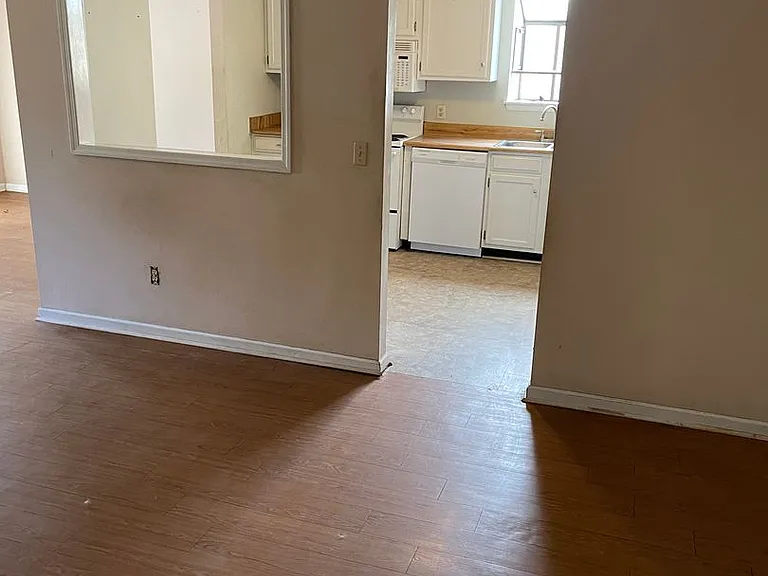 2509 Arthurs Court Ln — Photo 7