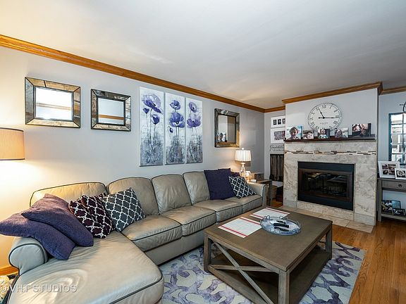 2nd image of 9870 Sterling Ln
