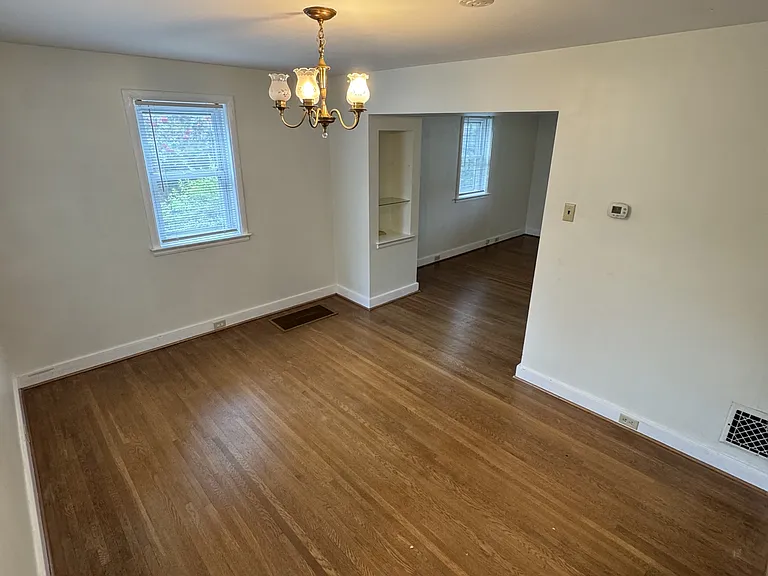766 New Holland Ave — Photo 7