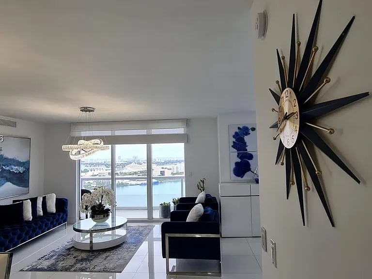 50 Biscayne Blvd #2810 — Photo 24
