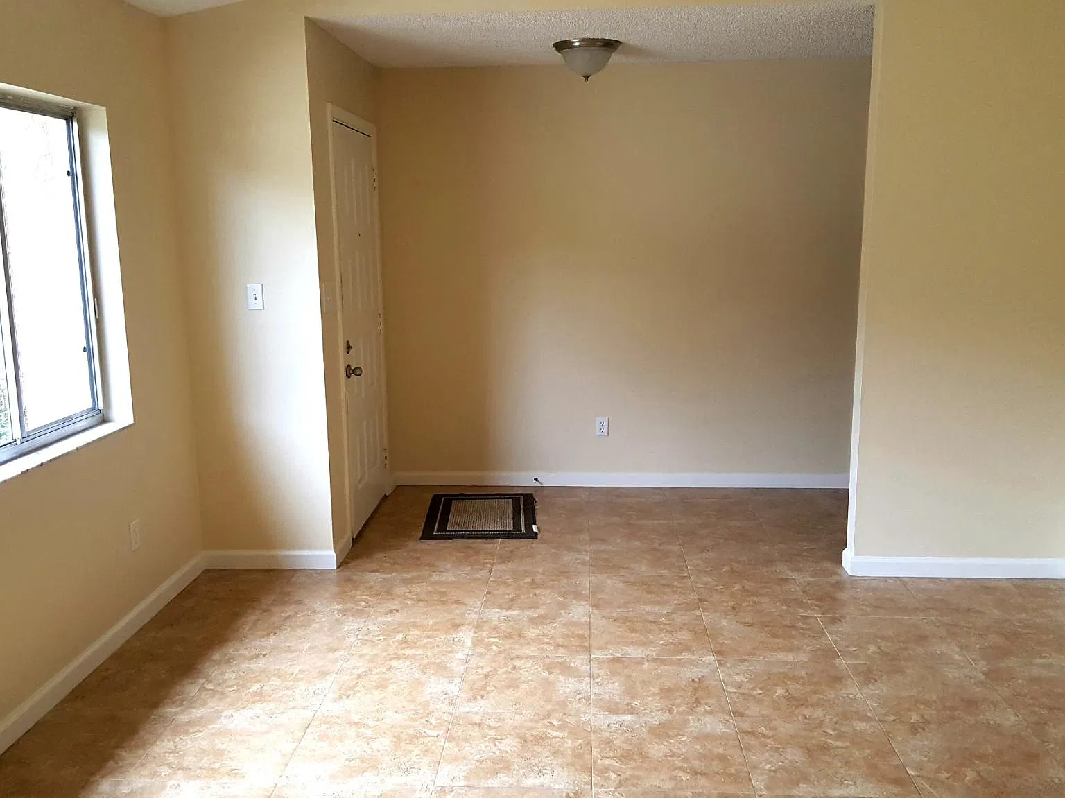 4 bed, 1515 sqft, $2,600 — Photo 4