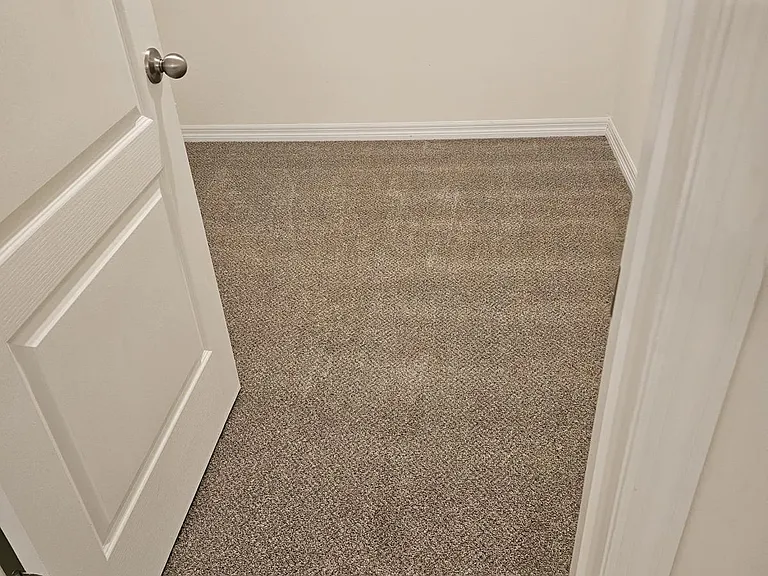 3132 Country Club Cir — Photo 3