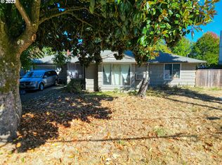 2225 Oakmont Way, Eugene, OR 97401