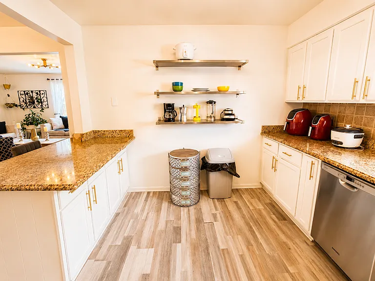 200 Lt Glenn Zamorski Dr — Photo 26