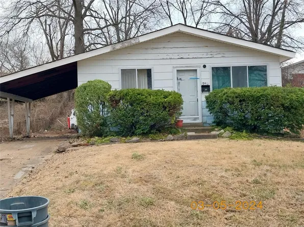 3406 Saint Thomas More Pl, Saint Louis, MO 63121